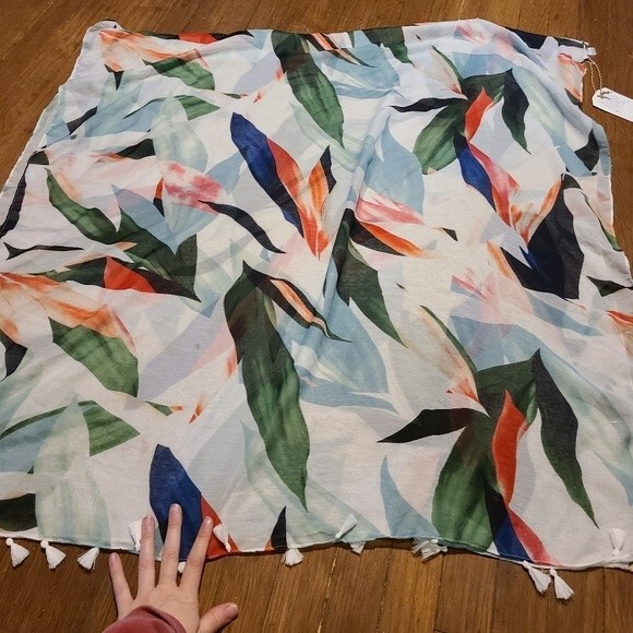 Subtle luxury pool to party multi wear sarong or swim cover up. OS - Picture 2 of 8